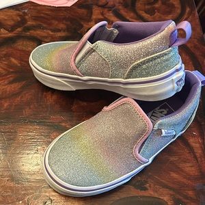 Girls size 12 sparkle vans!